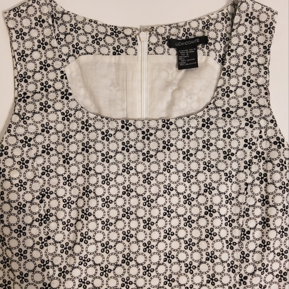 Luciano Dante Black/White Eyelet Embroidery Sleeveless Sheath Dress Size 6 - Picture 8 of 10